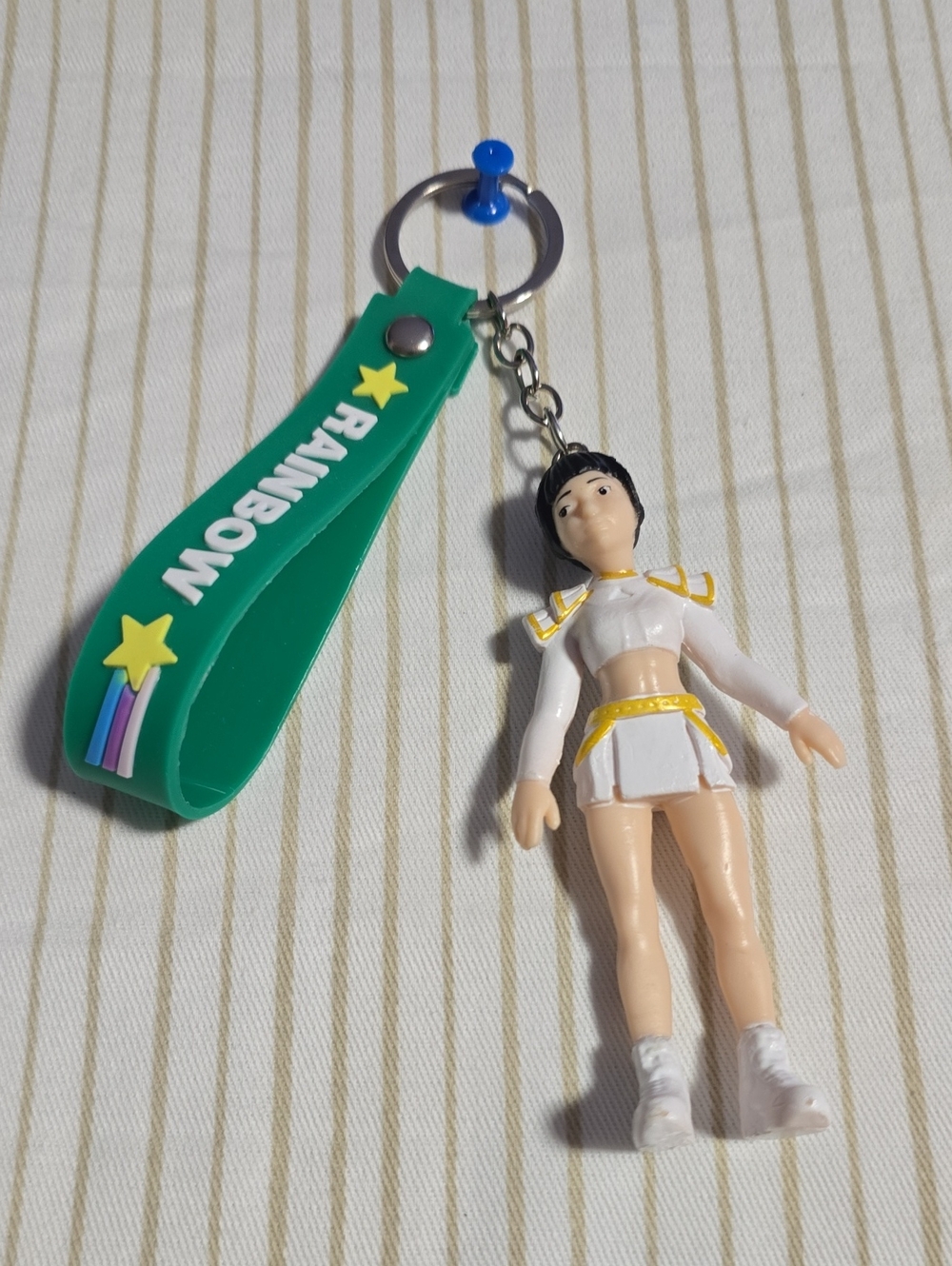 K-pop Green 'Rainbow' Star Strap Keychain with Female Doll Charm